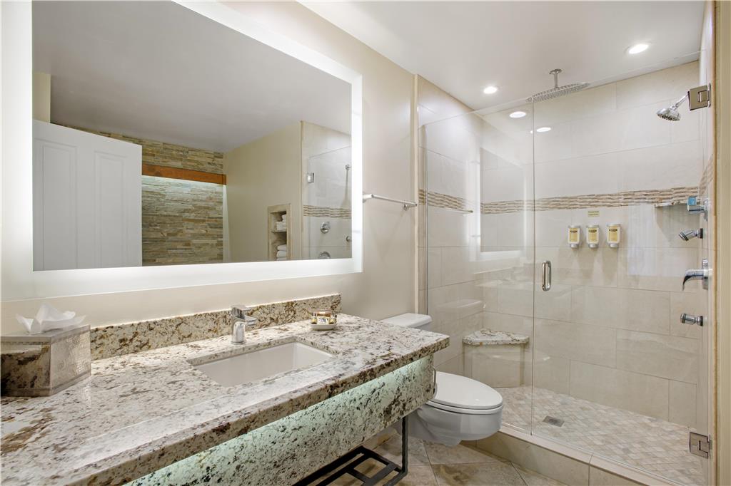 Best Western Plus Arroyo Roble Hotel & Creekside Villas - photo 44
