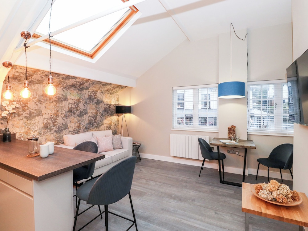 Fenty's — 4-Star Luxury Hotel in Windermere, United Kingdom