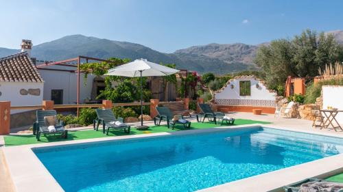 Casa Rural Antonio Y Esperanza by Ruralidays — 4-Star Luxury Hotel in Periana, Spain