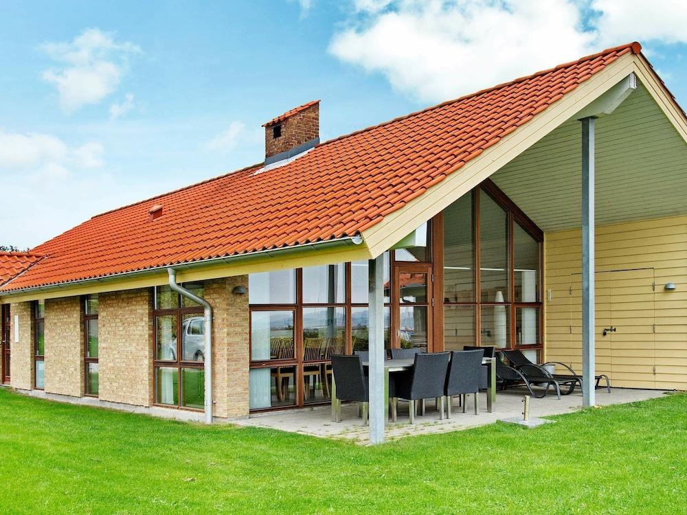 6 person holiday home in Egernsund By Traum — 4-Star Luxury Hotel in Broager, Denmark