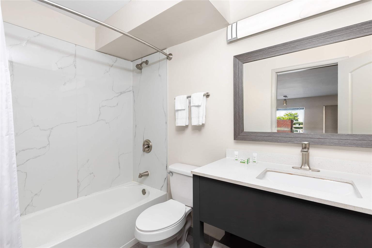 Baymont by Wyndham Dothan - photo 19