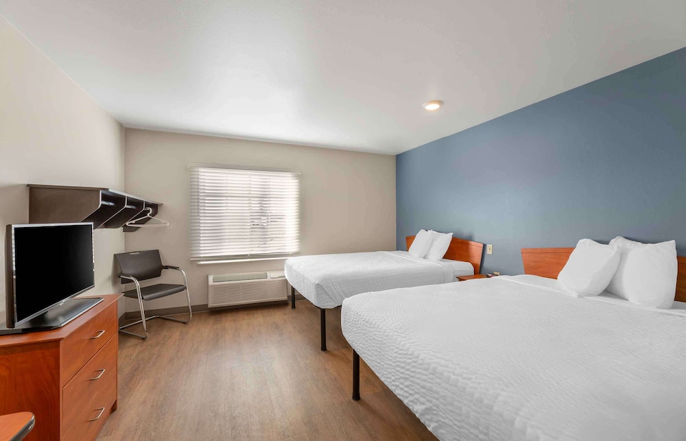 WoodSpring Suites Cleveland Avon - photo 13