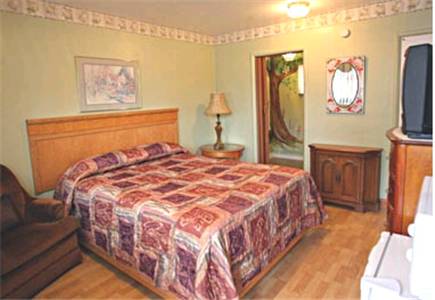 Buona Sera Inn - photo 13