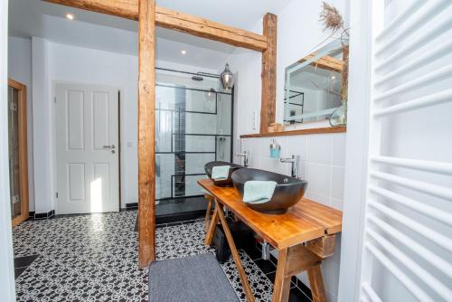 Apartment Kronprinz zentral mit Infrarot Sauna — 4-Star Luxury Hotel in Eisenach, Germany