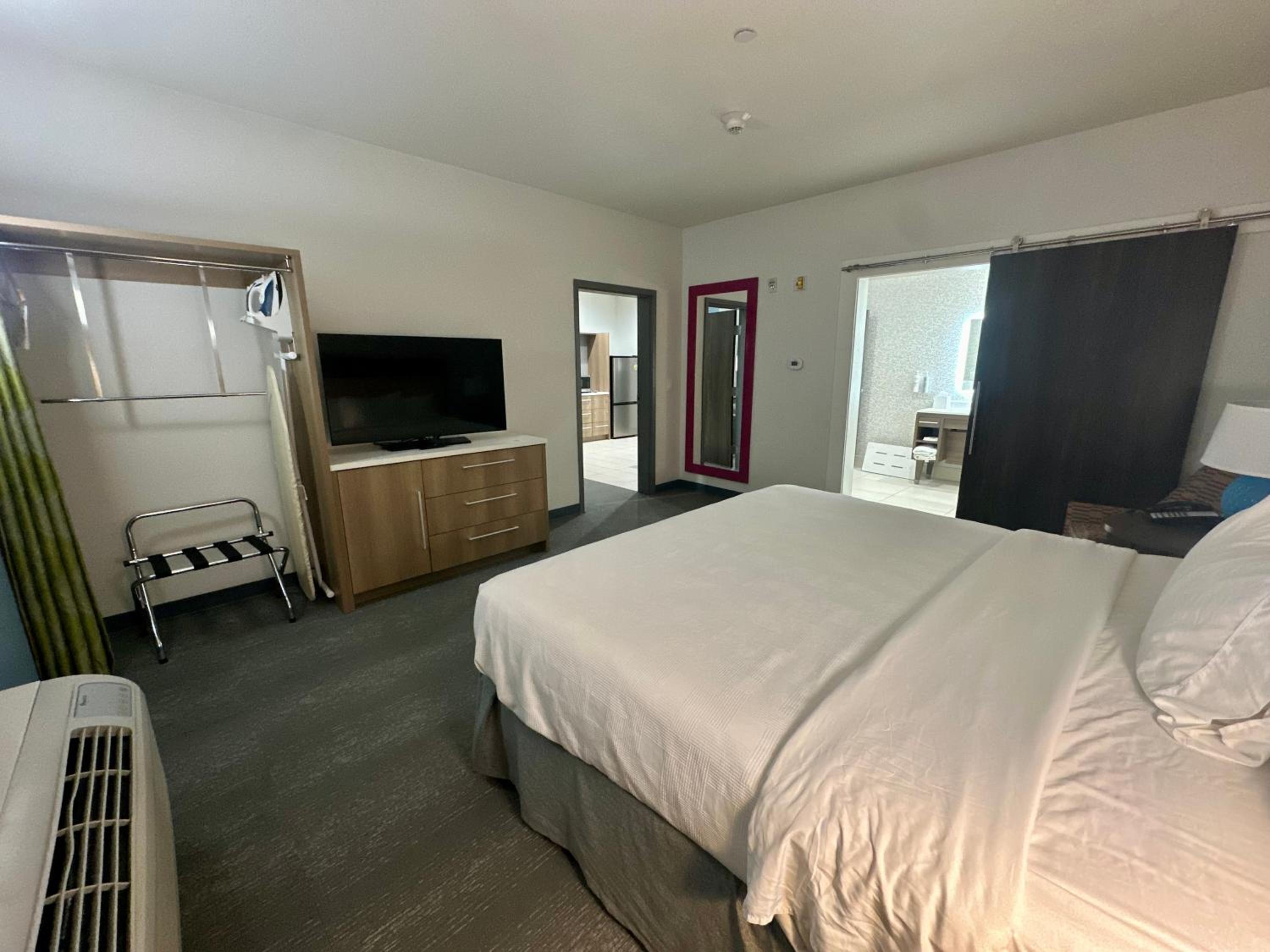 Home2 Suites by Hilton Amarillo East - photo 8