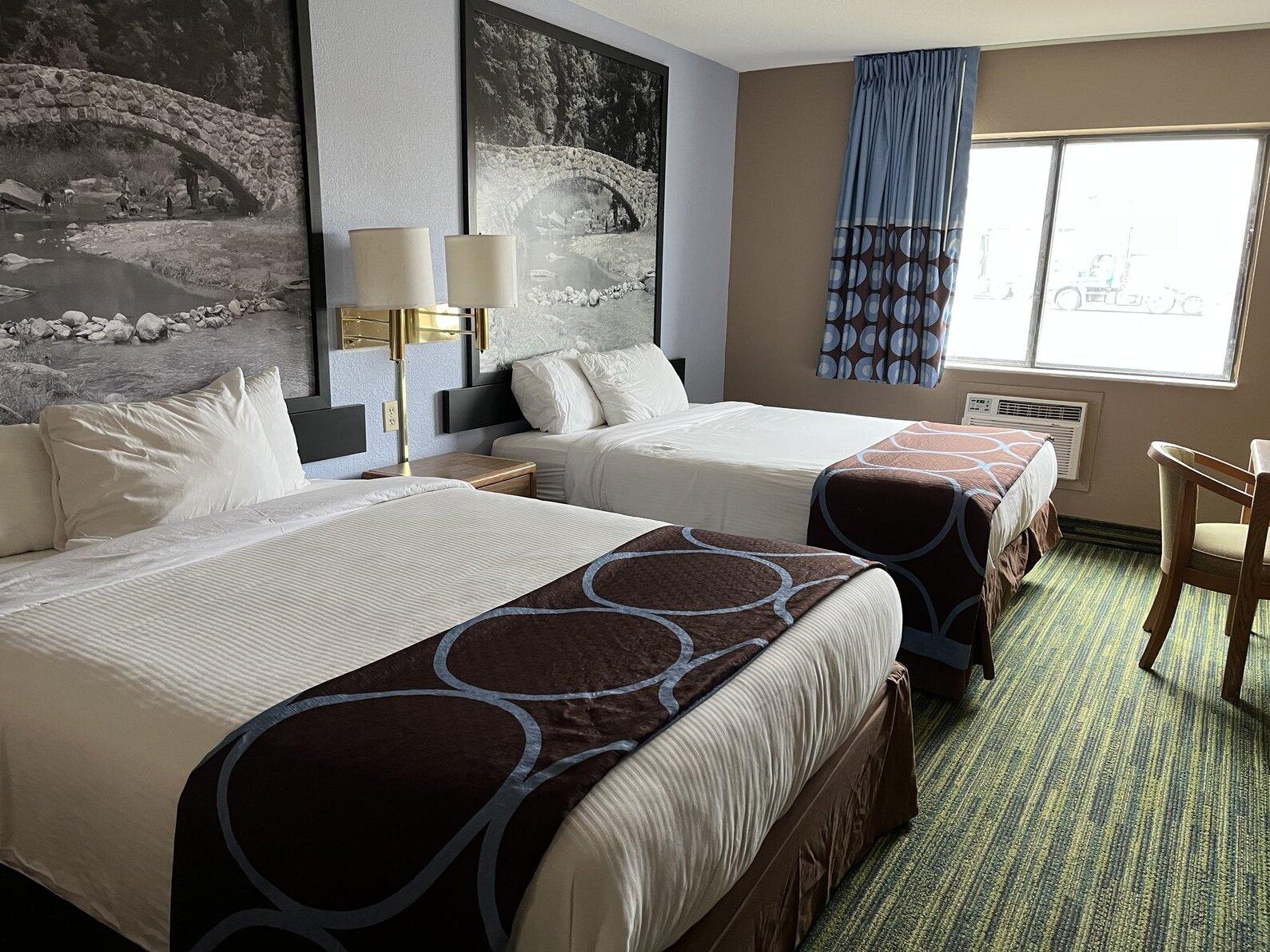 Boarders Inn & Suites by Cobblestone Hotels Waterloo Cedar Falls - photo 7