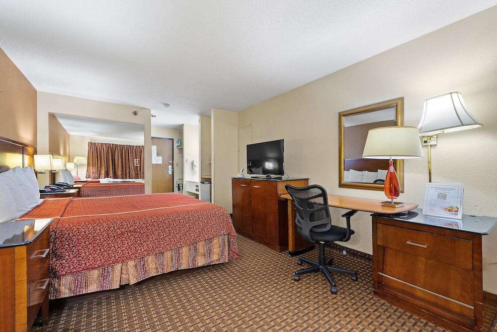 Geneva Motel Inn - photo 14