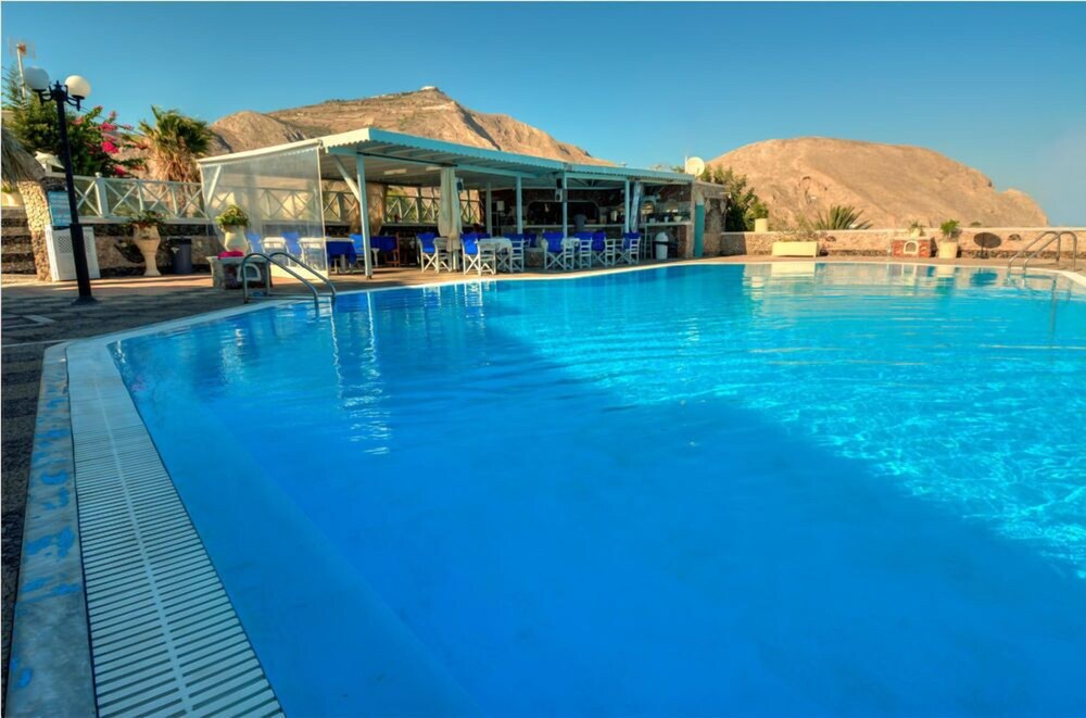 Perivolos Sandy Village in Emporeio, Greece