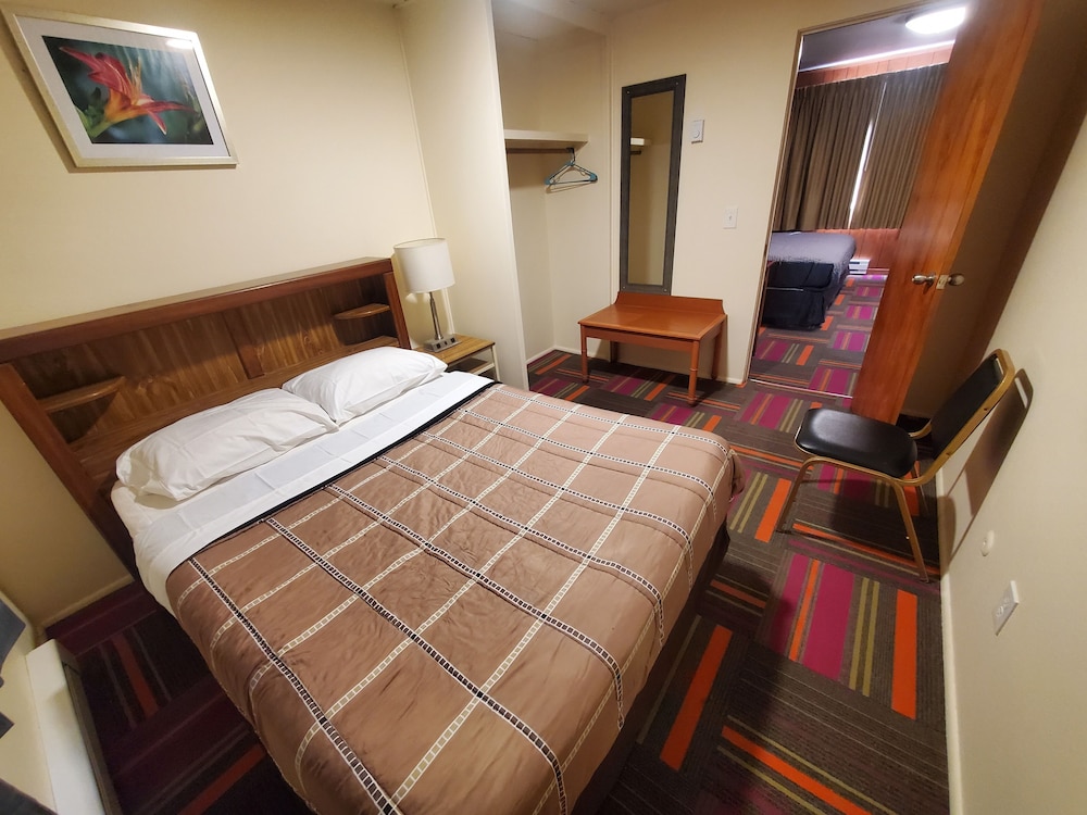 Thunder Bird Motel - photo 34