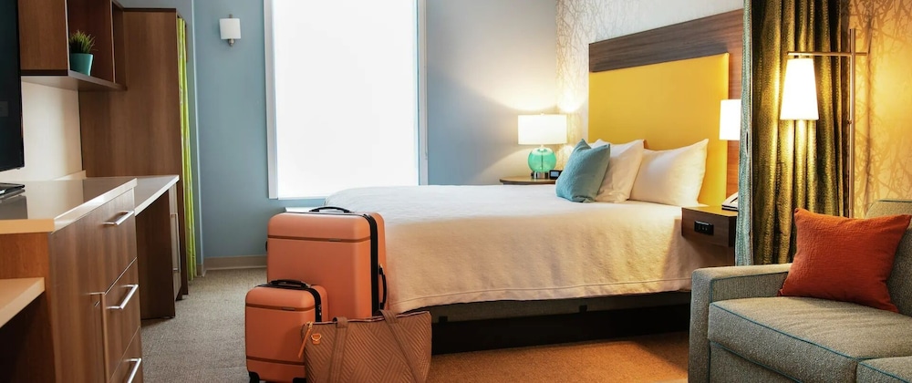 Home2 Suites by Hilton Lakewood Ranch - photo 9
