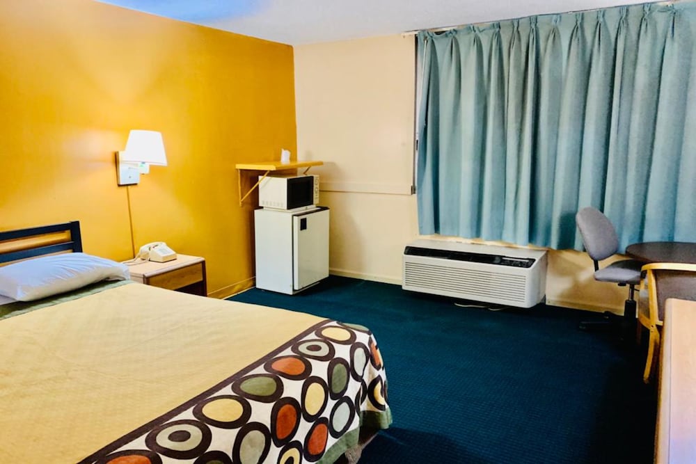 Red Carpet Inn & Suites Lima - photo 25