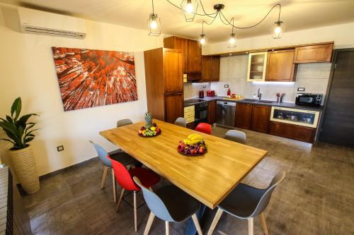 Apartment Tina II — 4-Star Luxury Hotel in Porec, Croatia