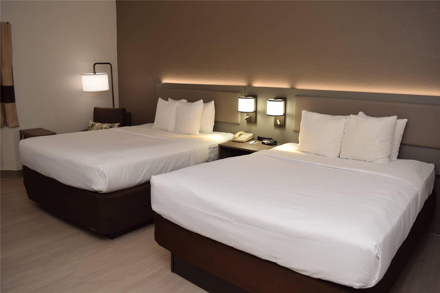 Comfort Inn & Suites Syracuse Carrier Circle - photo 20