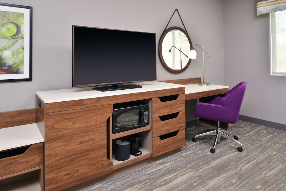 Hampton Inn & Suites Boise Spectrum - photo 24