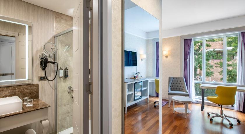 Mercure Tbilisi Old Town