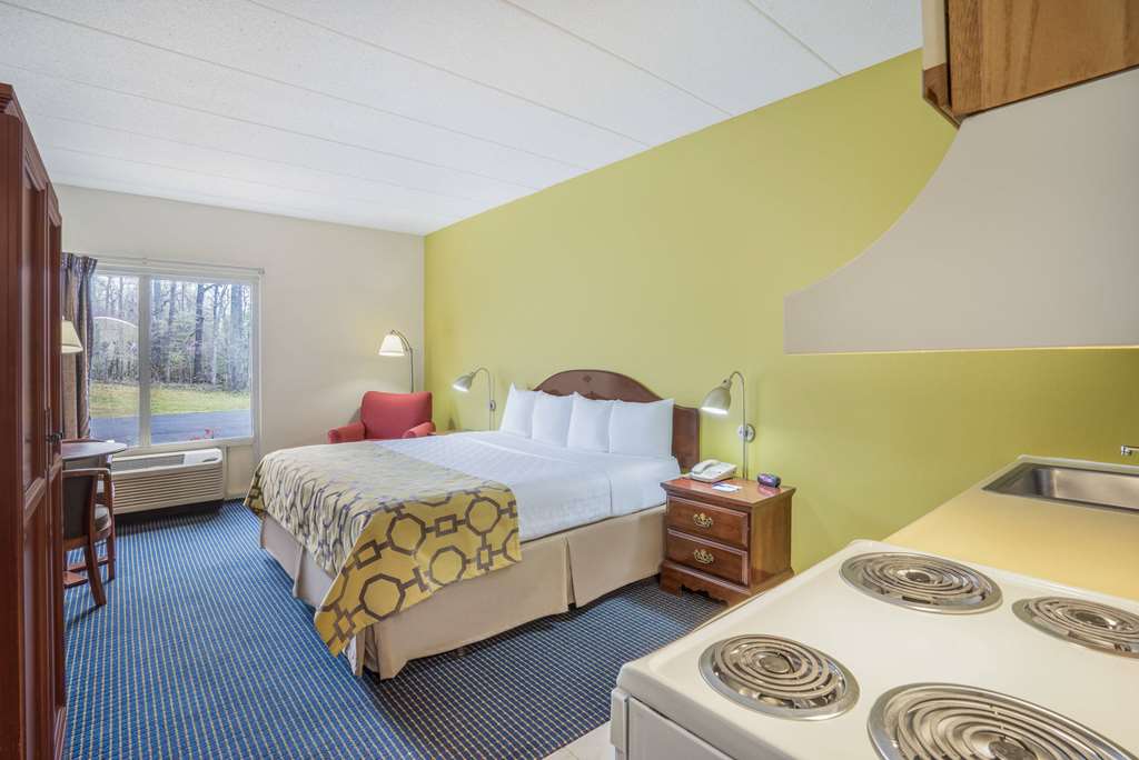 Baymont by Wyndham Warrenton - photo 12