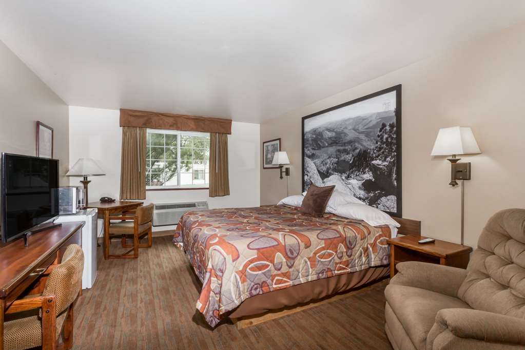 Super 8 by Wyndham Grangeville - photo 74