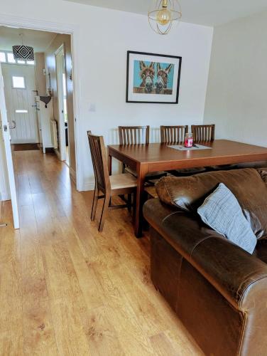 Sleeps up to 8 guests Modern townhouse near Newcastle — 4-Star Luxury Hotel in Hebburn, United Kingdom