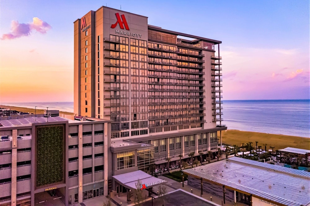 Marriott Virginia Beach Oceanfront Resort in Virginia Beach, United States
