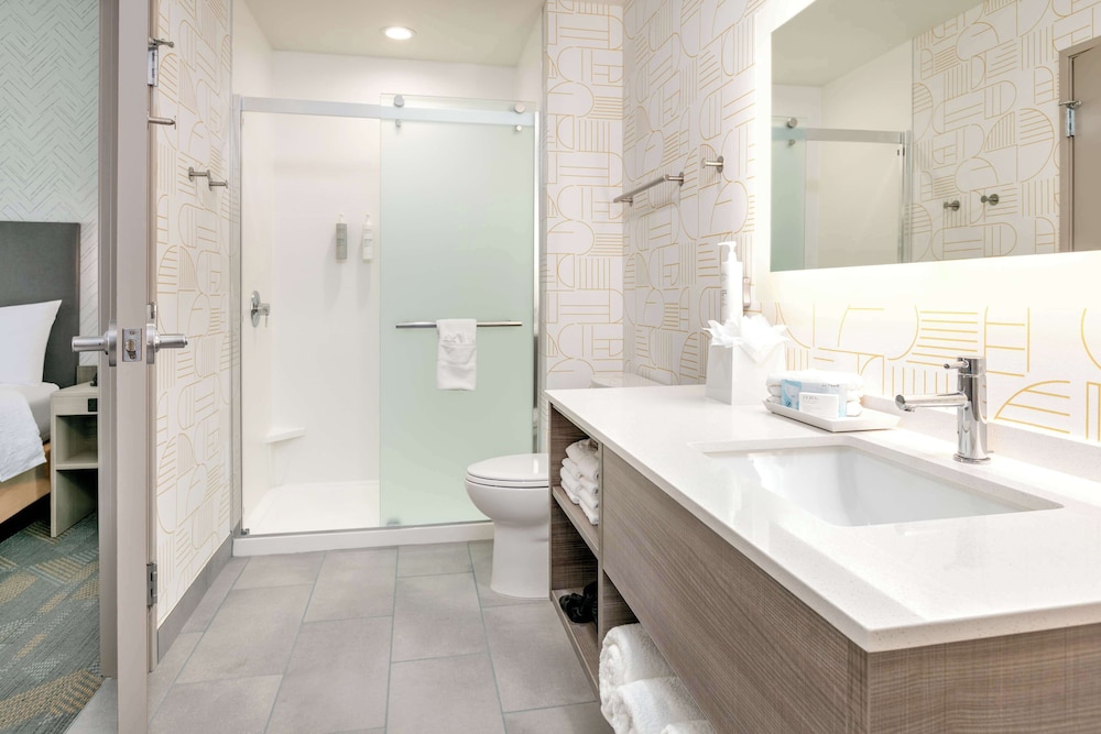 Home2 Suites by Hilton Huntsville - photo 12