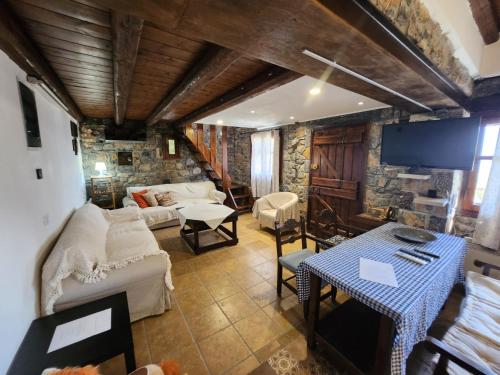 Villa Maria Elounda — 4-Star Luxury Hotel in Elounda, Greece