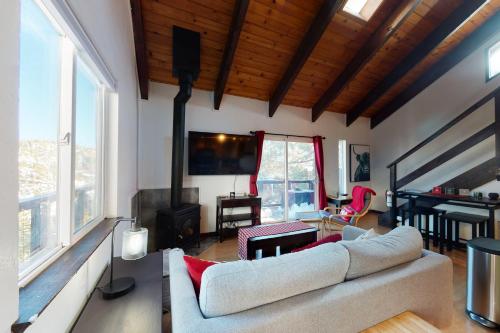 Overlook Nook — 4-Star Luxury Hotel in South Lake Tahoe, United States