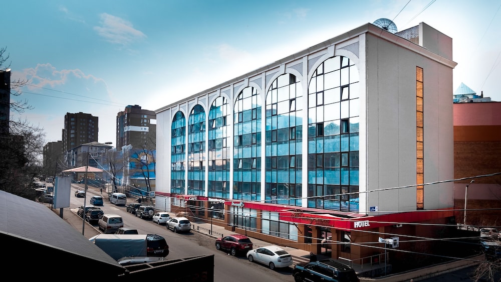 Zhemchuzhina Hotel Vladivostok in Vladivostok, Russia