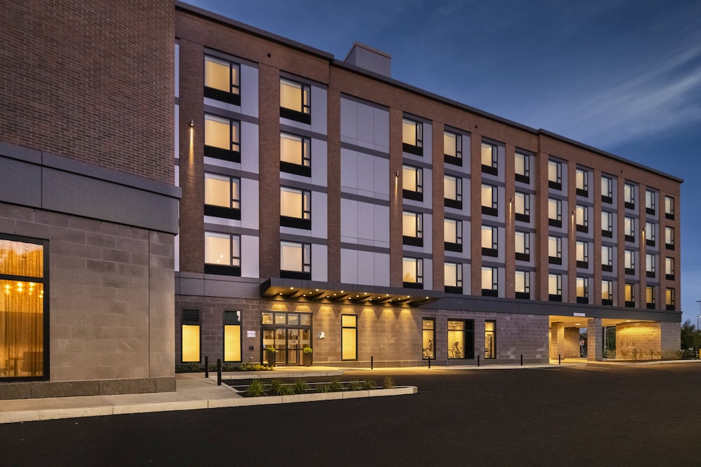 Holiday Inn Express Boston Logan Airport Revere by IHG - photo 54