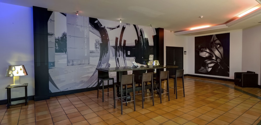 Hotel Arles Plaza — Arles — photo 2