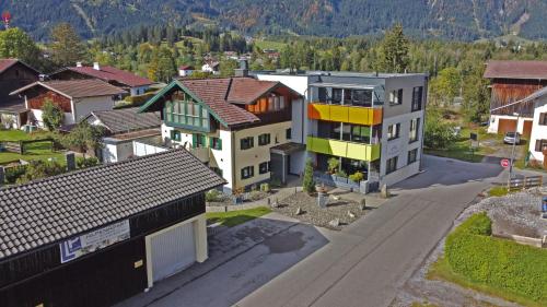 Alpenapart Singer contactless check in — 4-Star Luxury Hotel in Weissenbach Am Lech, Austria
