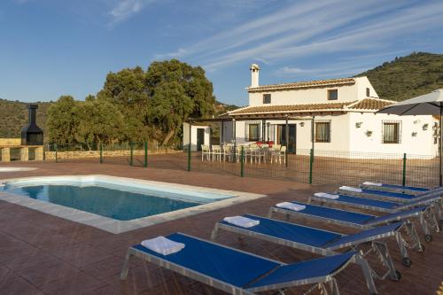 Casa Rural Mis NiA as — 4-Star Luxury Hotel in Casabermeja, Spain