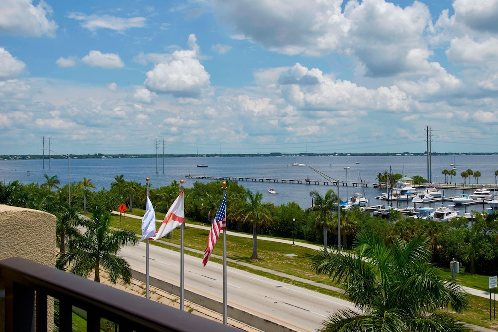Four Points by Sheraton Punta Gorda Harborside - photo 14