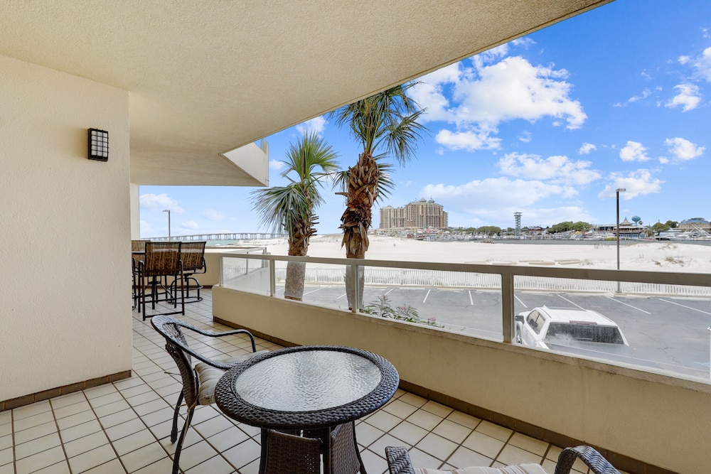 East Pass Towers 107 2 Bedroom Condo by RedAwning Destin - photo 24