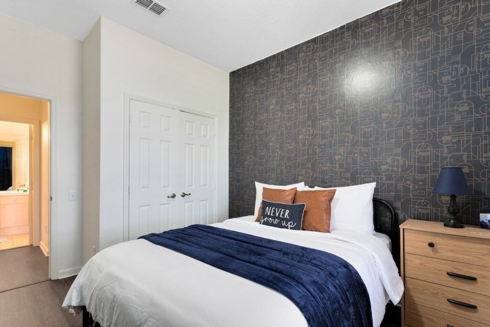 Windsor Palms 3 Bed Condo In Gated Resort 3 Bedroom Condo by RedAwning - photo 8
