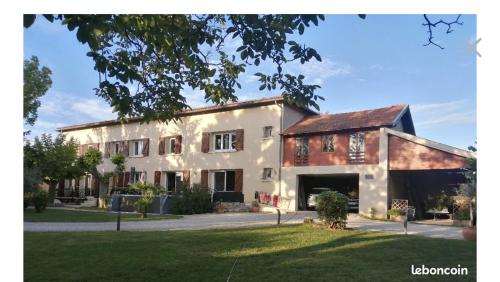 Chez Sixtine - carbon neutral hotel in Unknown City