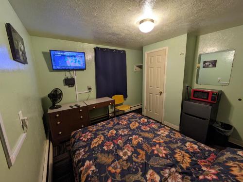 Tour Inn Motel - photo 2