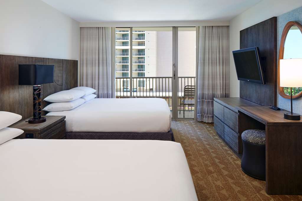 Embassy Suites by Hilton Waikiki Beach Walk - photo 24