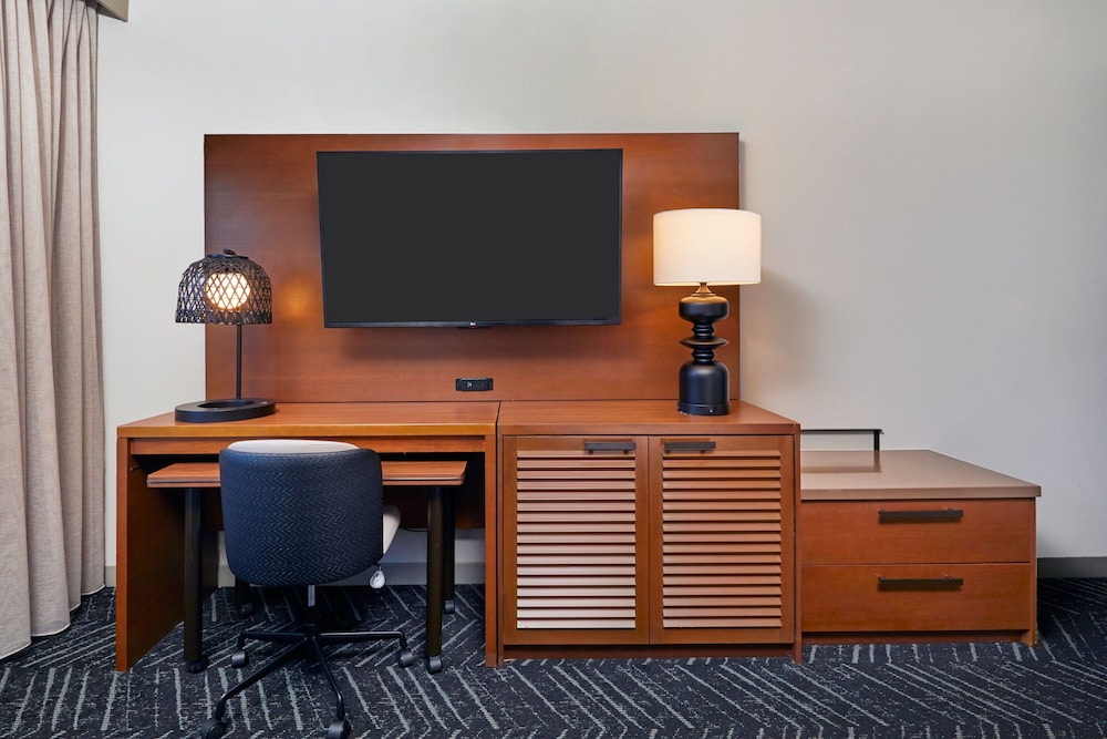 Courtyard by Marriott Oahu North Shore - photo 14