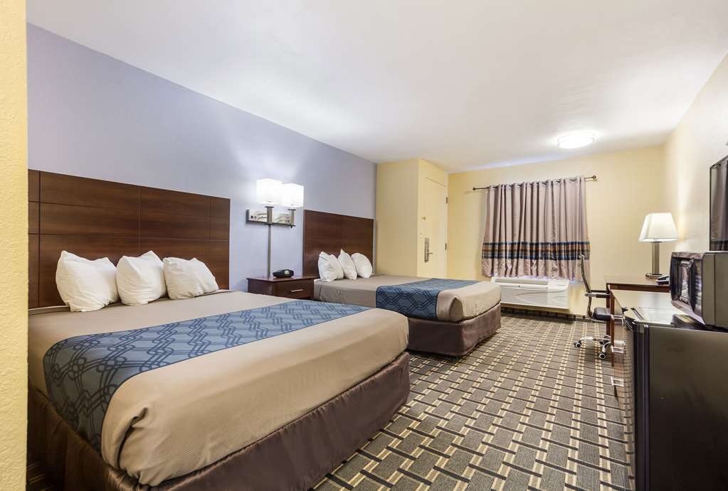 Rodeway Inn Lincoln West University Area - photo 21