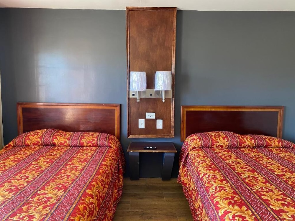 Relax Inn Plaquemine - photo 17
