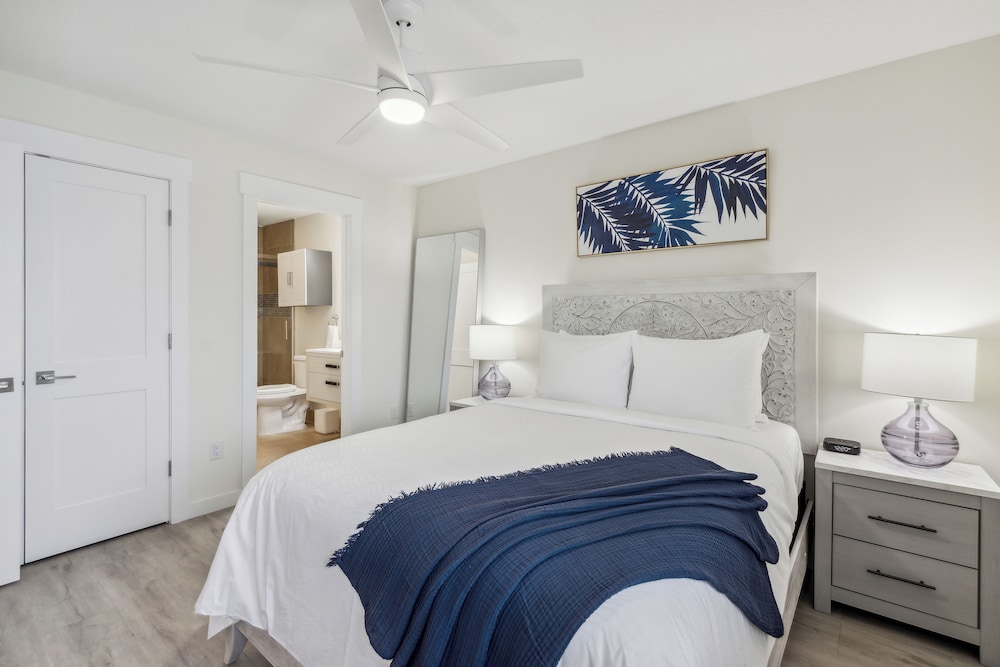 Seahorse Oceanfront Inn - photo 23