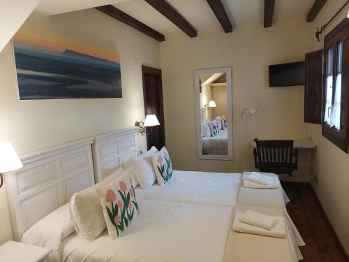 El Valle Hotel Rural — Sotillo Del Rincon — photo 3