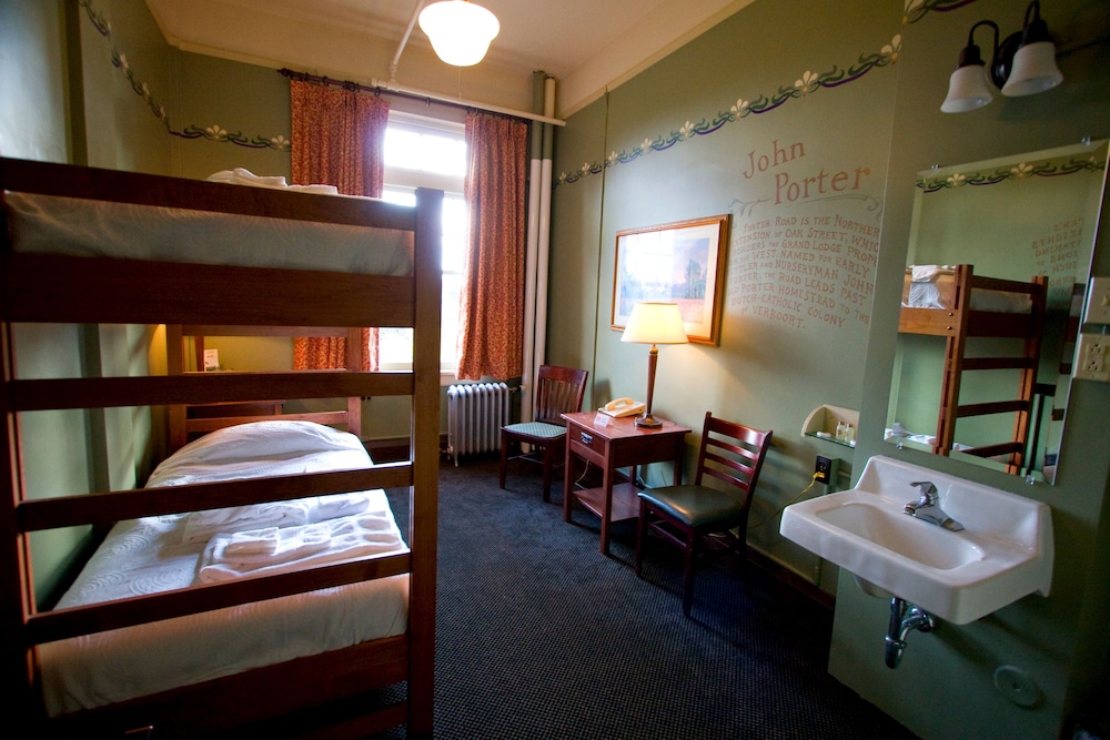 McMenamins Grand Lodge - photo 30