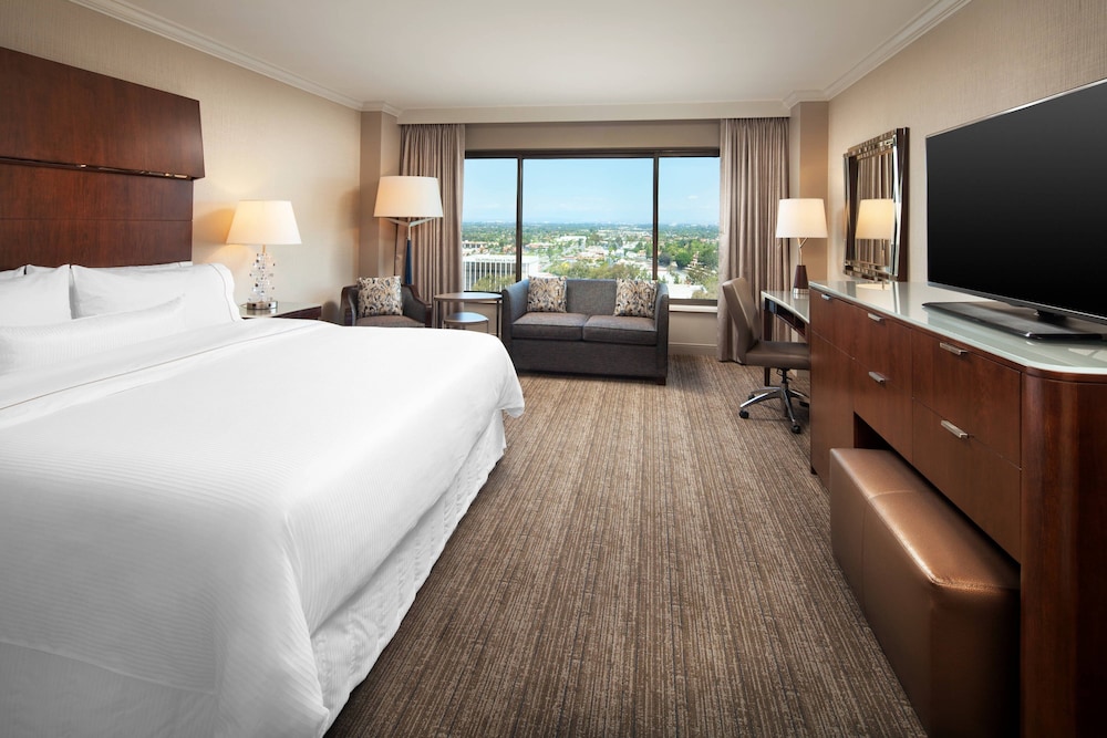 The Westin South Coast Plaza Costa Mesa - photo 18