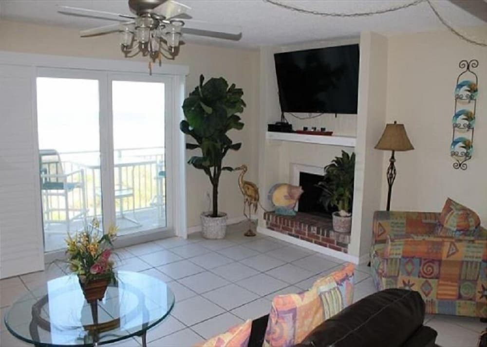 Tradewinds 24 - photo 13