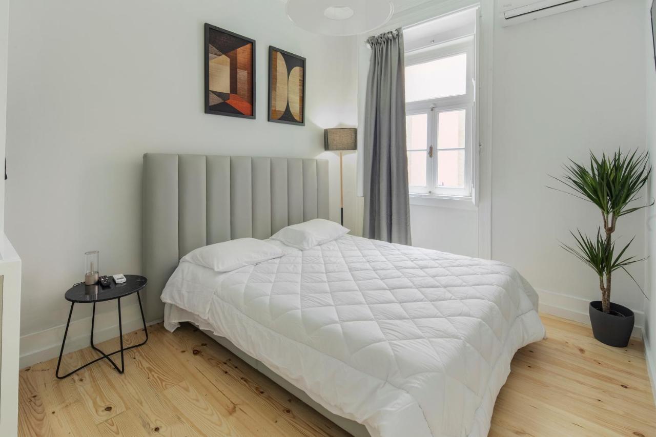Tiny Studio Rosa Bairro Alto