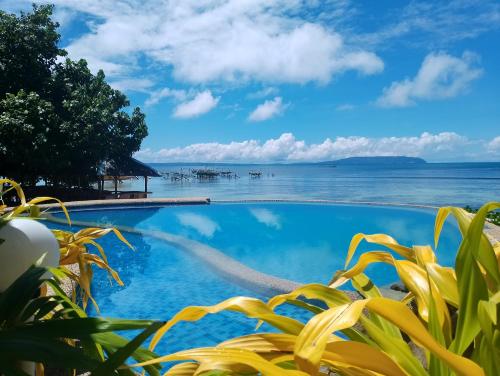 La Luna Beach Resort — Guiuan