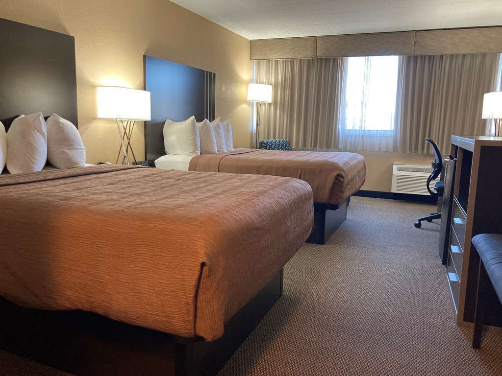 Best Western Plus Reading Inn & Suites - photo 53