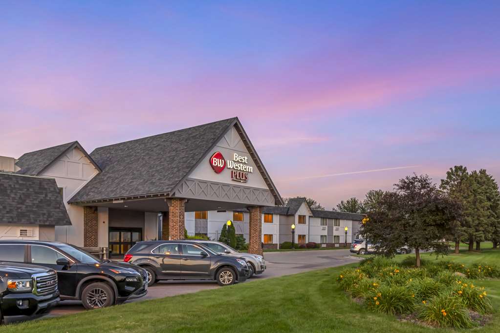 Best Western Plus New Ulm - photo 39