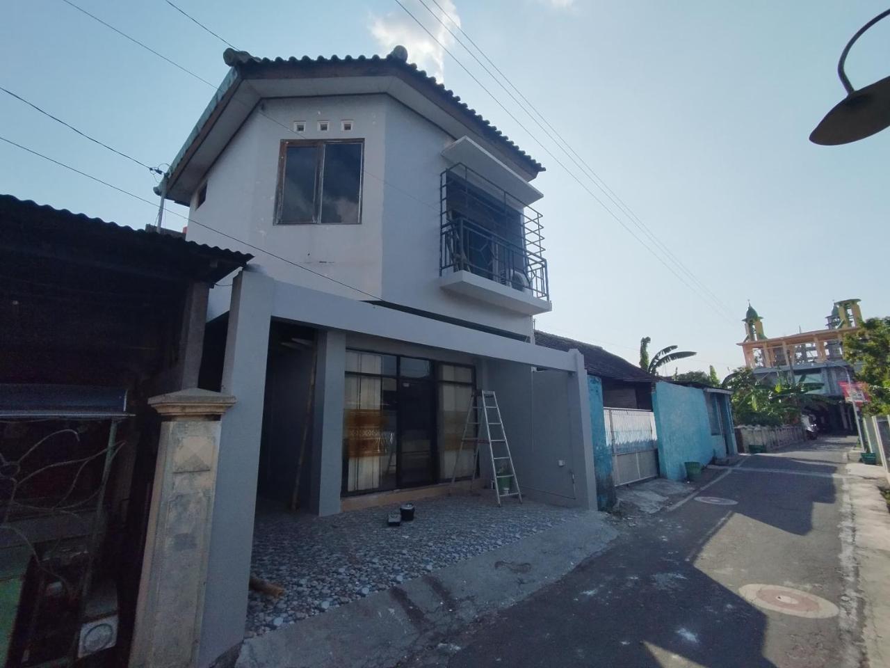 RedDoorz at DeAmartaLoka Colomadu Solo — hotel in Colomadu